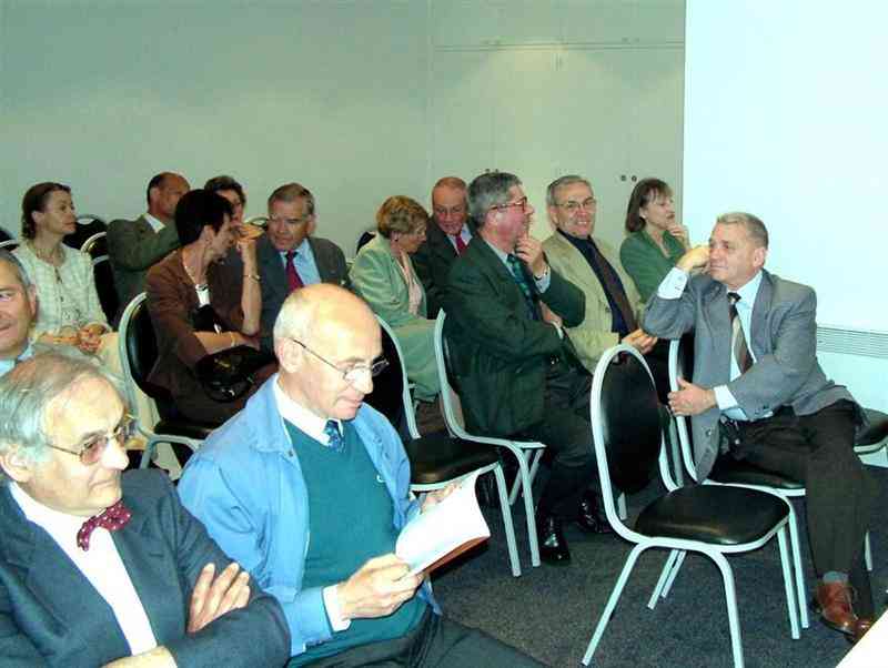 03_Im 24 (Balvay).jpg - On attend les derniers...